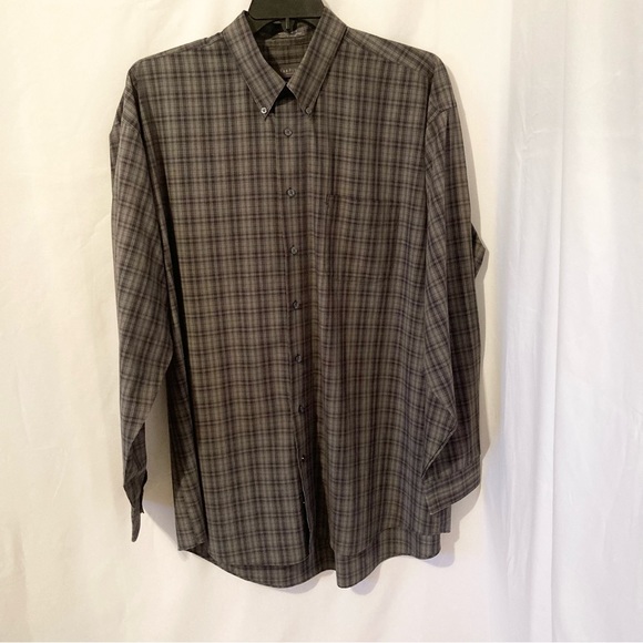 Van Heusen Other - Van Heusen Plaid Dress Shirt 2XLT